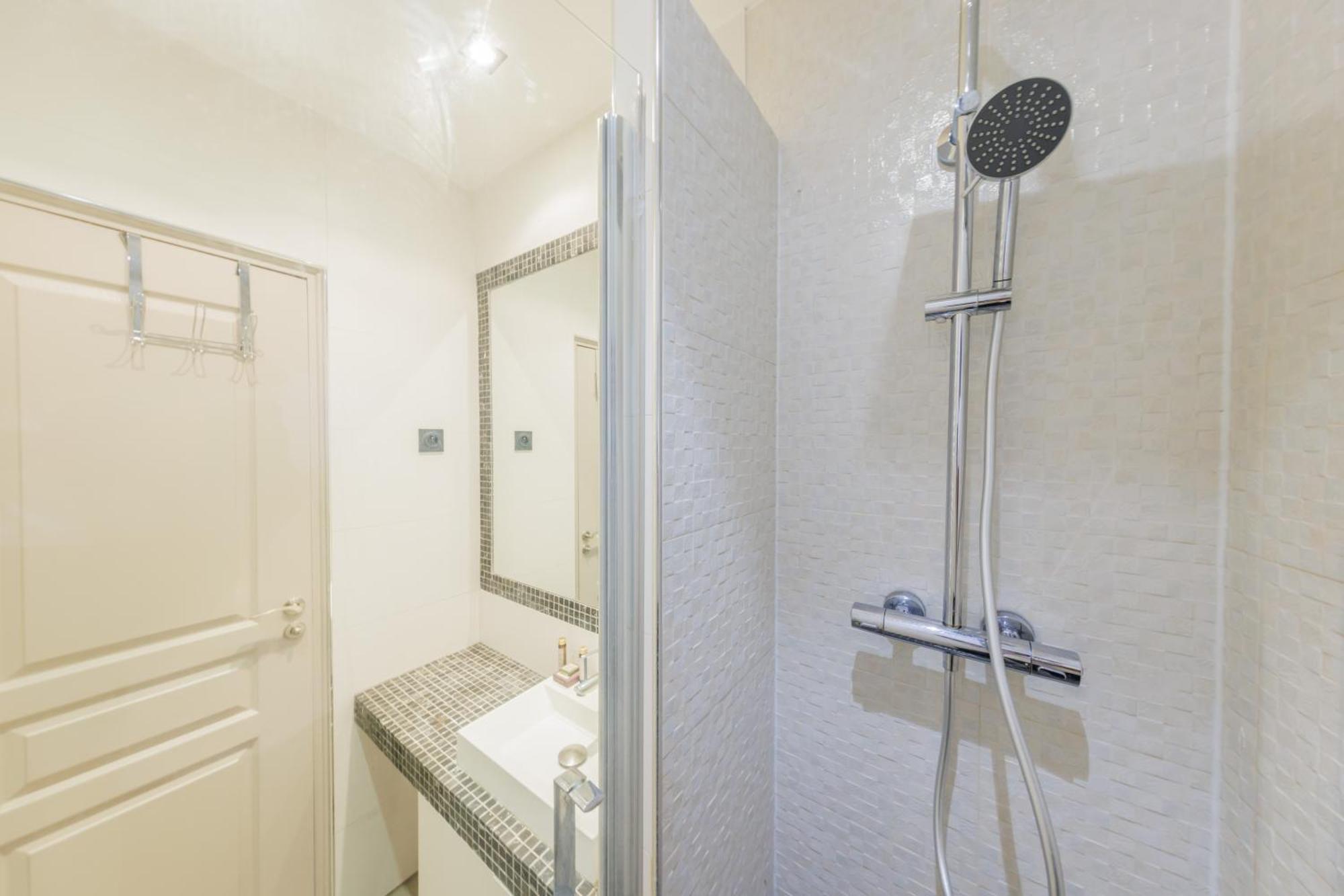 Cmg Residence Saint Lazare Paris Eksteriør billede